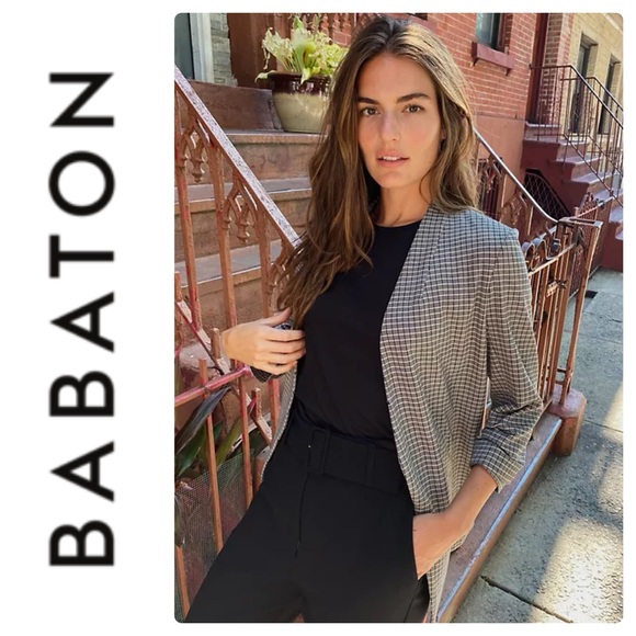 Aritzia Jackets & Blazers - Babaton Grid Plaid Black and Taupe Power Blazer